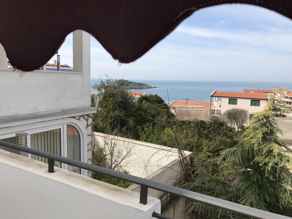 Villa Diana 尤塔哈 外观 照片